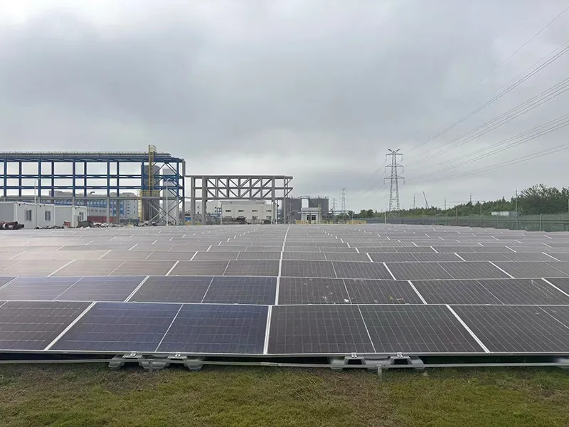 Sistem pelekap bumbung rata untuk panel solar